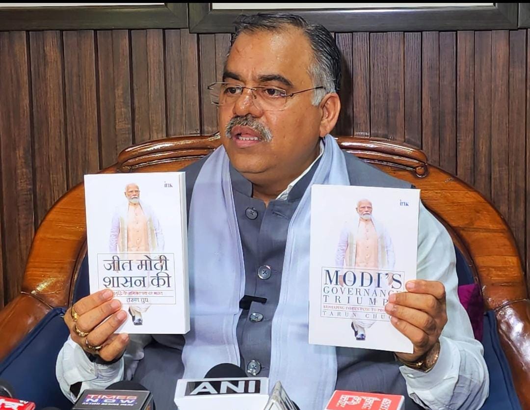 GauravgGautam's tweet photo. Congratulating BJP National General Secretary Sri @TarunChughbjp Ji on the release of his book 'Modi's Governance Triumph: Reshaping India's Path to Prosperity' by Union Home Minister Sri @AmitShah Ji &amp; Union Coal Minister Sri @kishanreddybjp Ji today.
#ModisGovernanceTriumph https://t.co/WT1DFFZPJ4