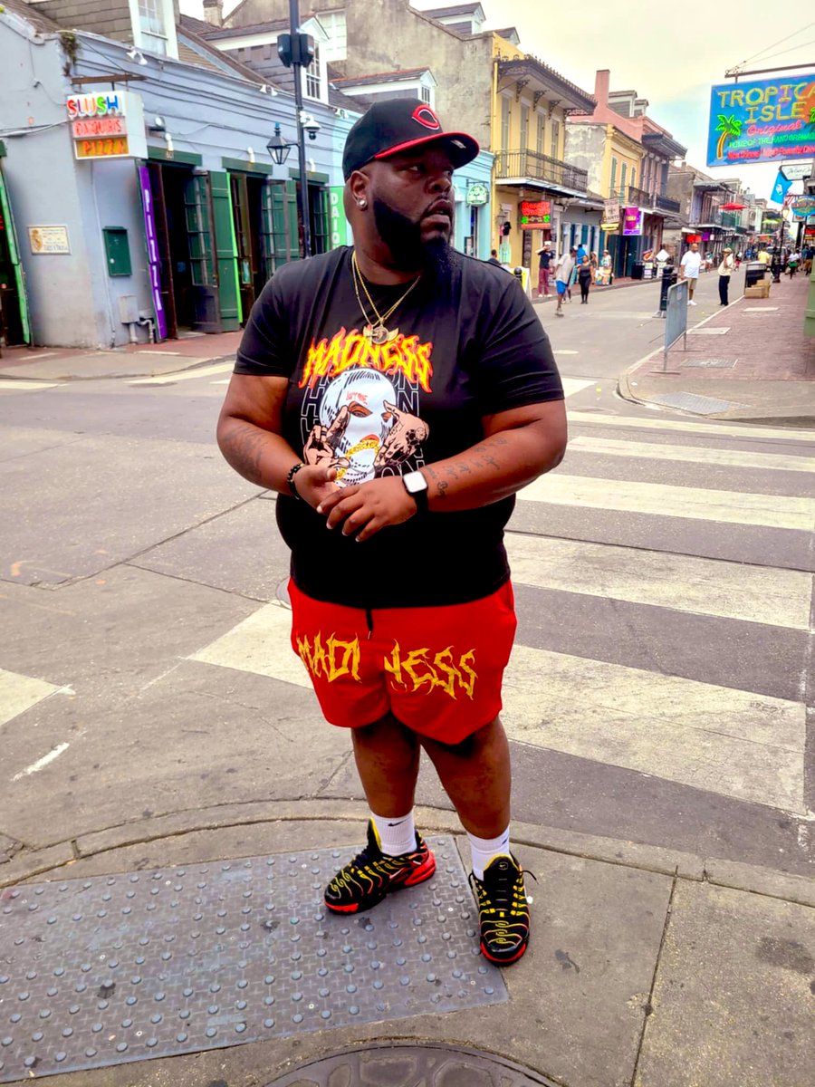 Tha Vibez 🤝🏾🥃🤷🏾‍♂️