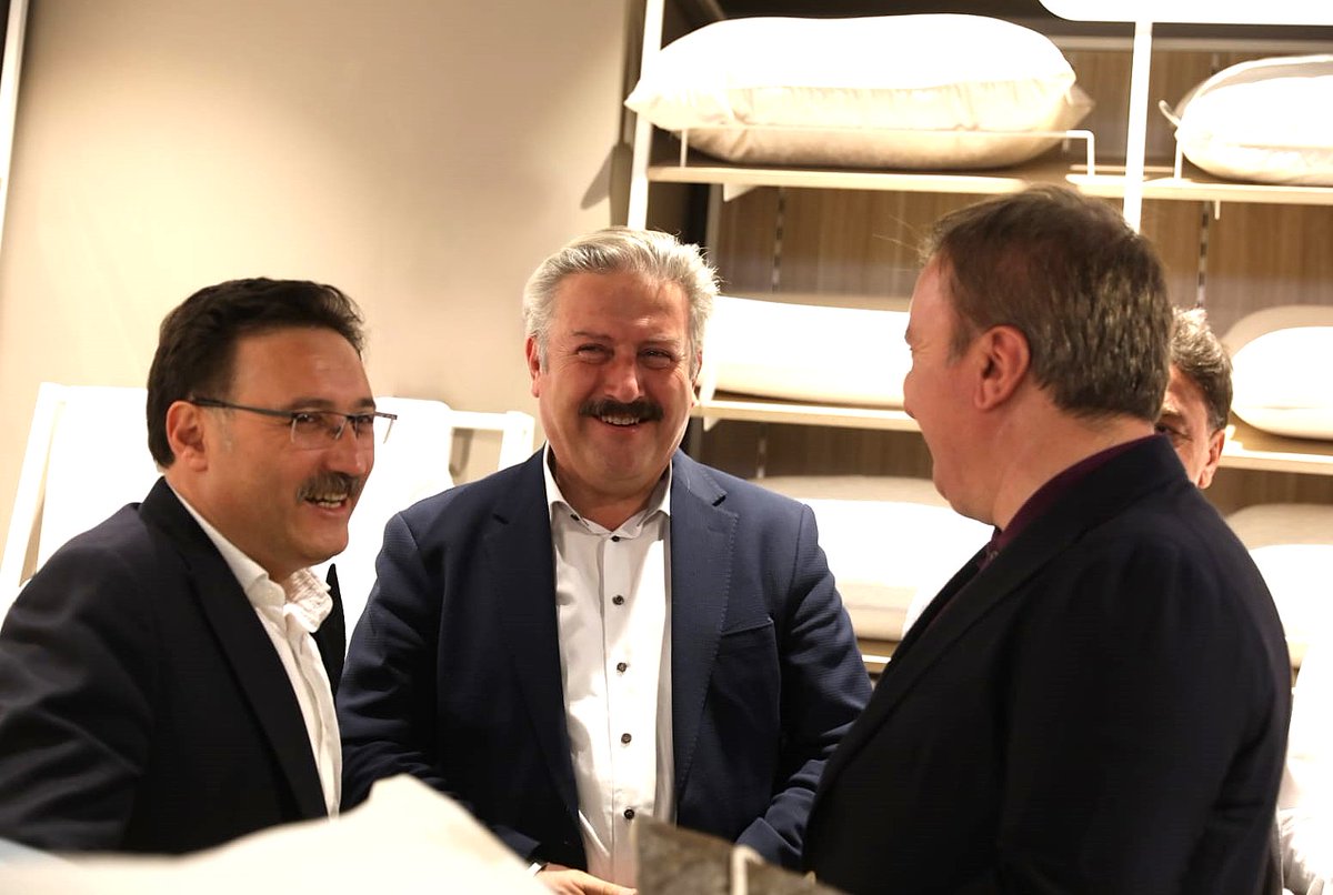 DrPalancioglu's tweet photo. “Mondi Home” mobilya mağazasının açılış törenini gerçekleştirdik.

Şehrimizin ekonomisini canlandıracak, yeni iş imkanı sağlayarak istihdama katkıda bulunacak iş yerinin sahiplerine ve Kayseri’mize hayırlı olmasını temenni ediyorum. https://t.co/aDQYPmeeFl