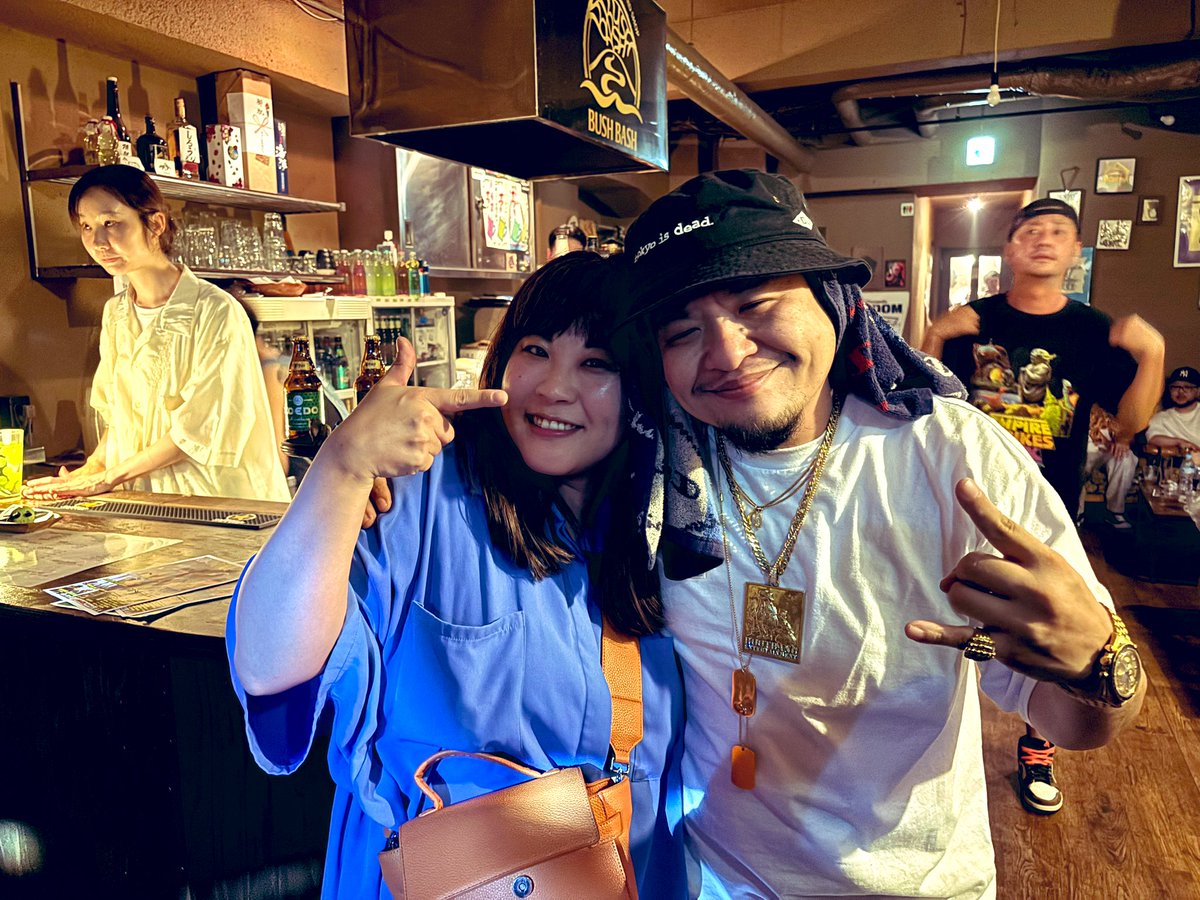 s0_ra_m1's tweet photo. 初めて小岩bushbush行ったー！めちゃくちゃ楽しかったです😌終電早すぎたからMEGA-Gさんのライブまで見れず退散してしまったけど、10億年ぶりにお会いできて嬉しかったです！！JOMOさんもいて、安心感。。いつメンもいつもありがとうございます！らぶ！！ https://t.co/0BkLBlbod3
