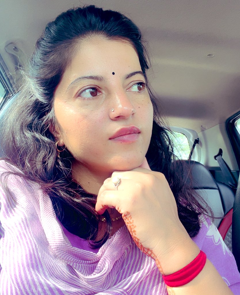 आपके face पे कितने black moles हैं ? 🥹