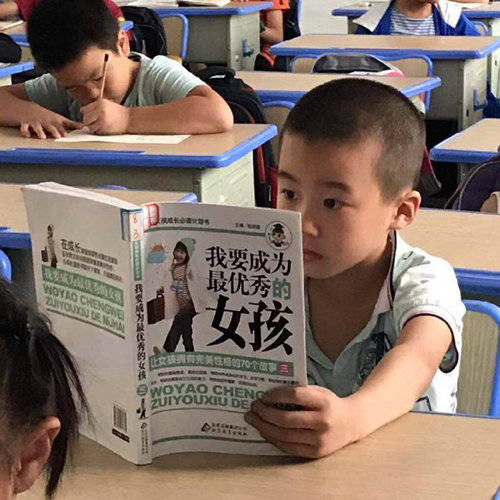Dong_ch1's tweet photo. 天呢，转眼间就要开学了，要去充满精神小伙的通辽，只是有一点绝望👐👐有点崩溃到大唱heya和恨如冰 https://t.co/M7CG6Wfmbt