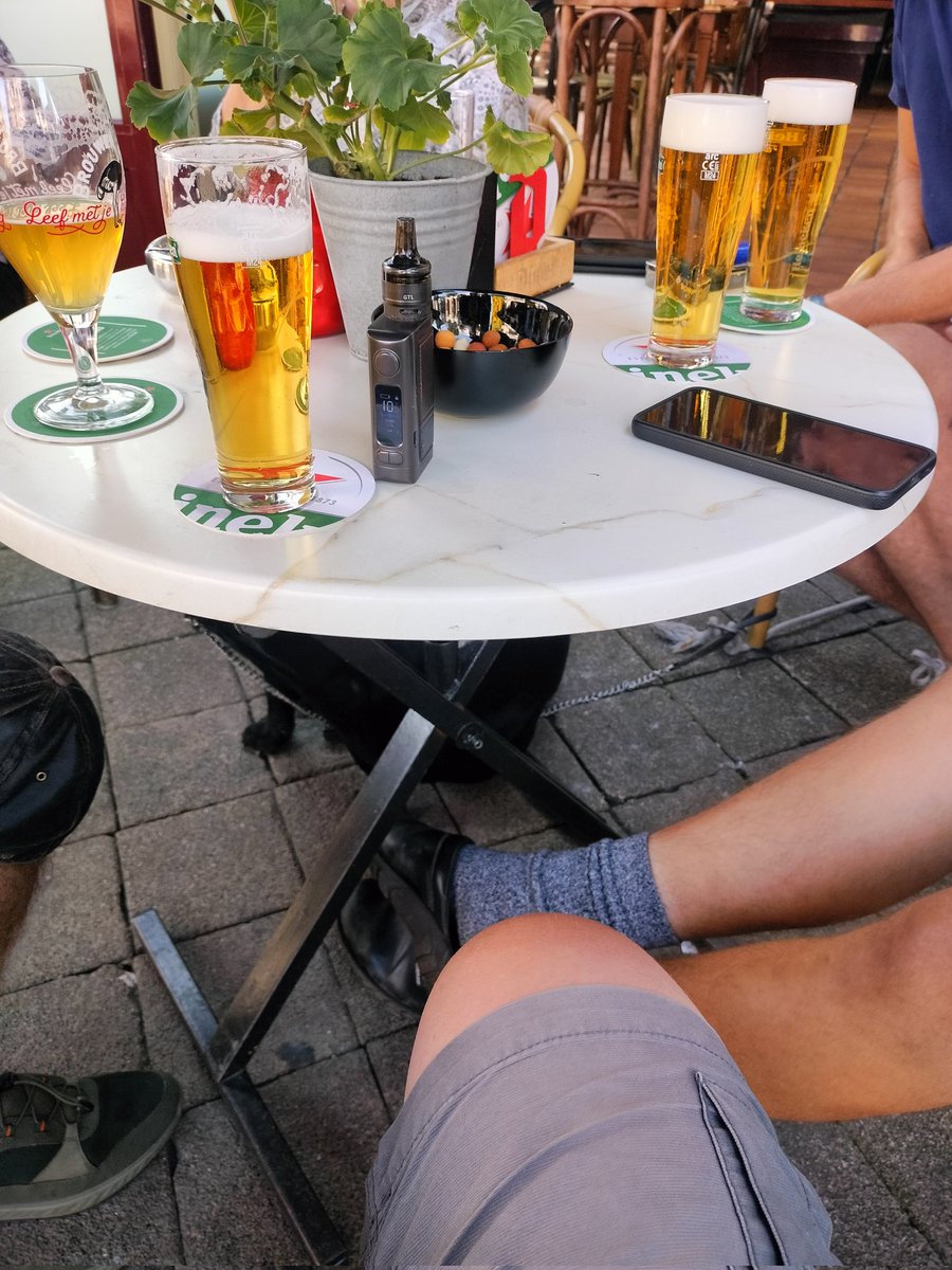 Politiek in Zeist tweet media