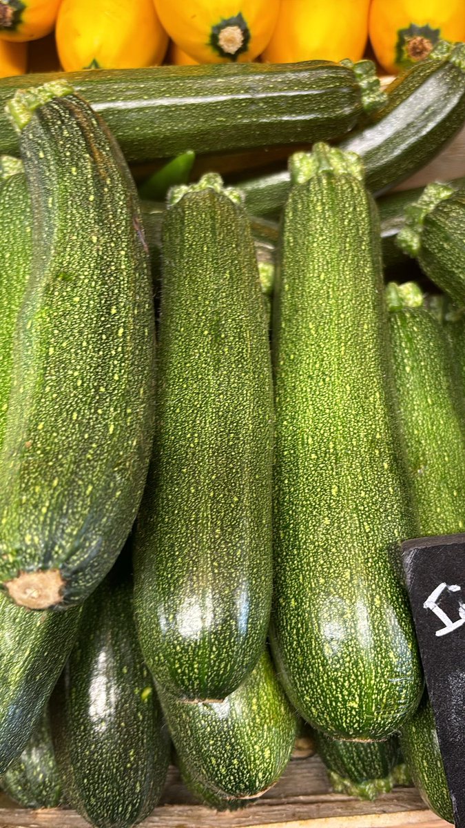 Country Crest FS tweet media