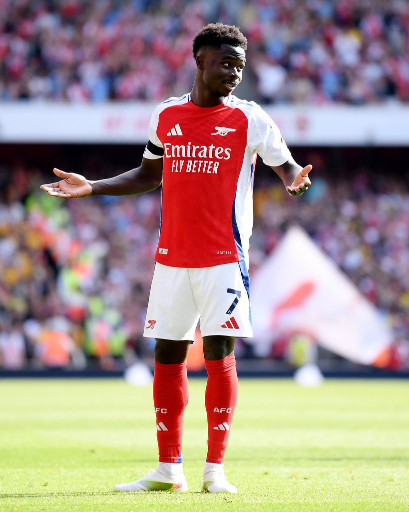 iamhenzoo's tweet photo. An established player in a certain position is better than one that can play all at the front #saka #pl #ARSWWFC https://t.co/8CAadY5GSN