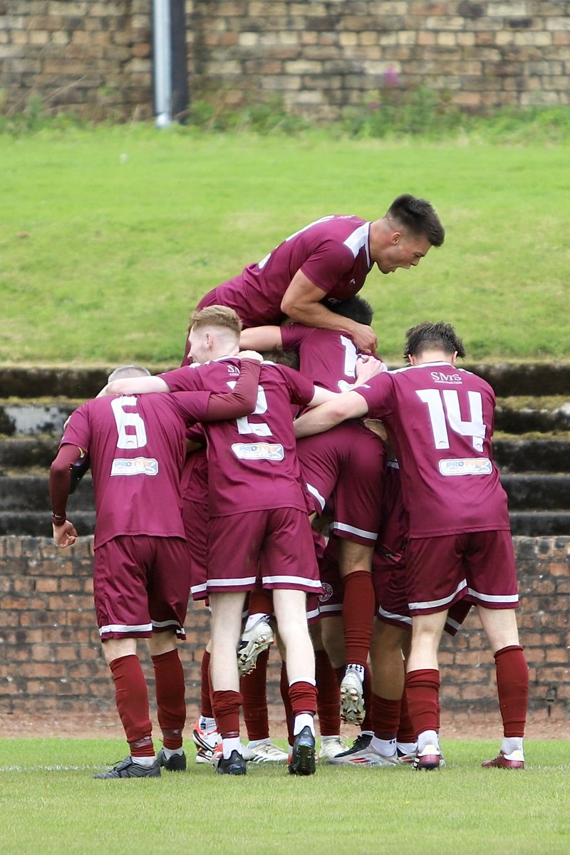 Big celebrations after <a href="/Benrichford10/">Ben richford</a> big deflected shot passes the keeper in the last minute of extra time <a href="/ShottsBonAccord/">Shotts Bon Accord Football Academy</a> 2-1 <a href="/GlencairnFC/">Rutherglen Glencairn FC</a> full time