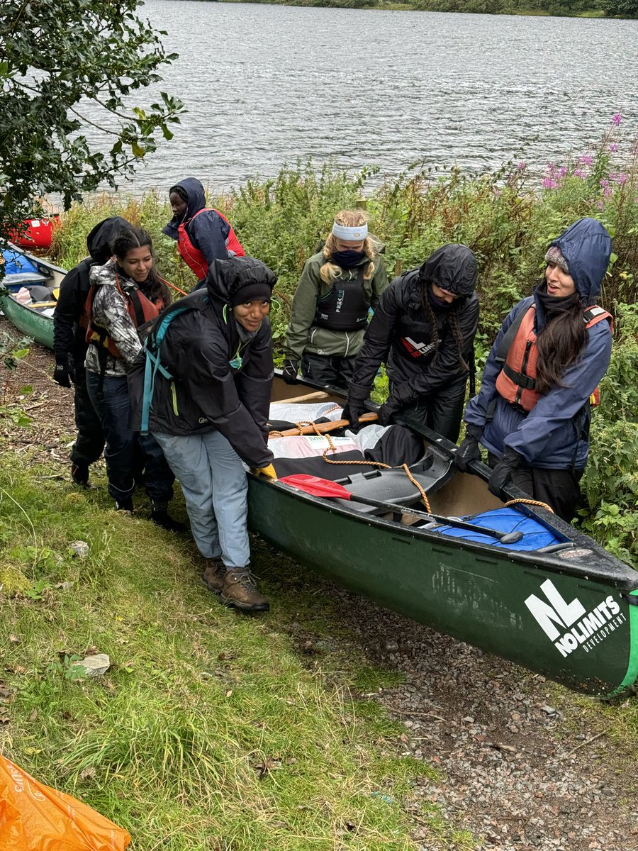 All teams thru Laggan Locks.