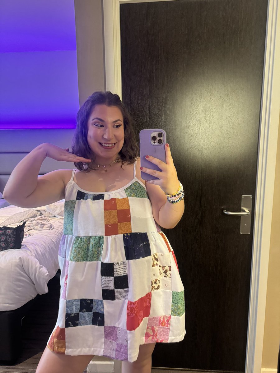 fromines13's tweet photo. Ready for n6, one era at a time!! @taylorswift13 @taylornation13 #LondonTSTheErasTour https://t.co/9IS5O0tUL4