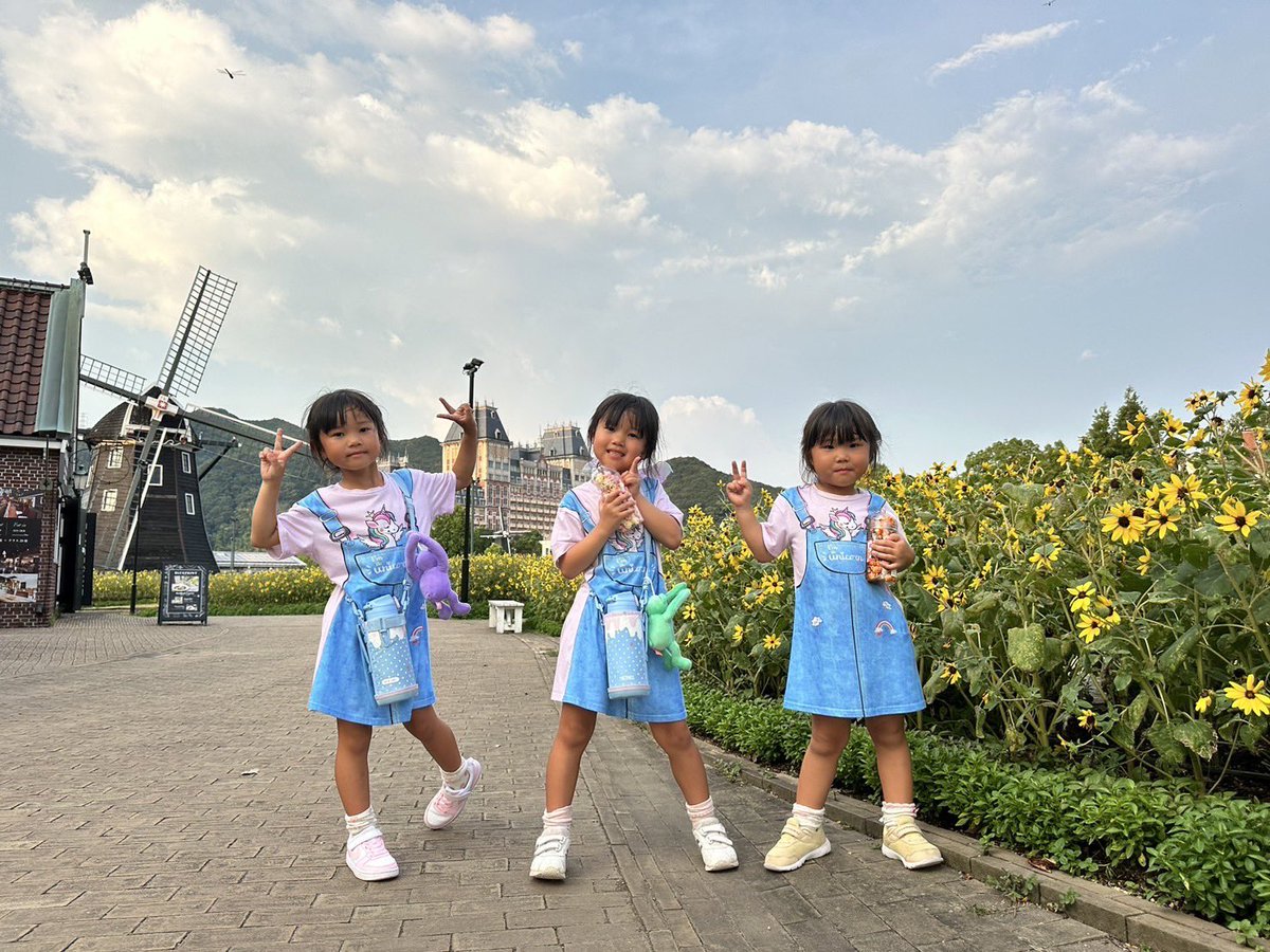 hamu_famicamp's tweet photo. キャンプもハウステンボスもお祭りも、海もプールもキッザニアも。

夏休み満喫しすぎてネタ切れ♡ https://t.co/pvII1ckeNn