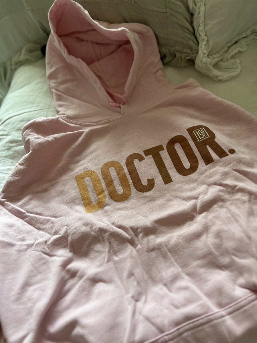 DaCarla M. Albright, MD (@dalbrightmd) on Twitter photo Grateful for that colleague/sister/friend in <a href="/cclareMDMPH/">Camille A. Clare MD MPH</a> that always makes the connection and shares the love! Appreciated a few moments of sisterhood! And I love my new sweatshirt!!!
#obgyndocs #blackobgyns Grateful for that colleague/sister/friend in <a href="/cclareMDMPH/">Camille A. Clare MD MPH</a> that always makes the connection and shares the love! Appreciated a few moments of sisterhood! And I love my new sweatshirt!!!
#obgyndocs #blackobgyns