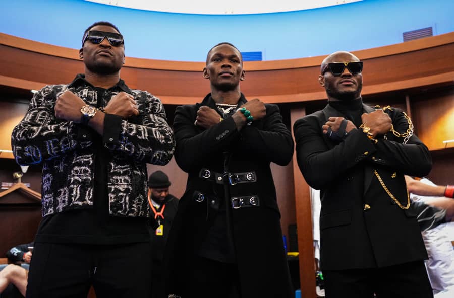 francis_ngannou's tweet photo. The world belongs to those who believe, tonight it's all yours my brother. @stylebender

Let f*cking go 🔥🔥🔥
#3kings #wakanda4ever https://t.co/CttRFHPpVJ