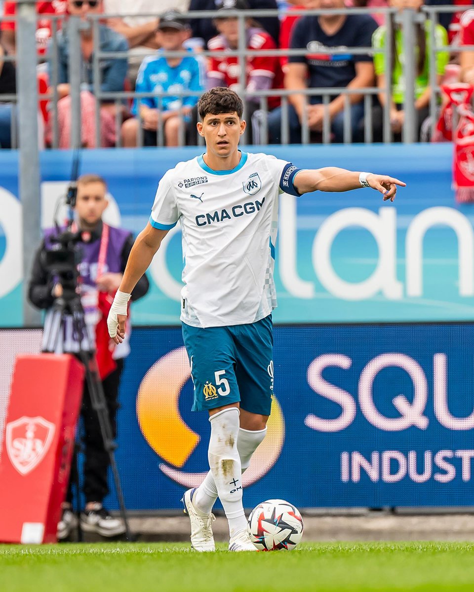Vincent_1393's tweet photo. Leo Balerdi capitaine de l'OM. 💙 https://t.co/fAahyc0Id5