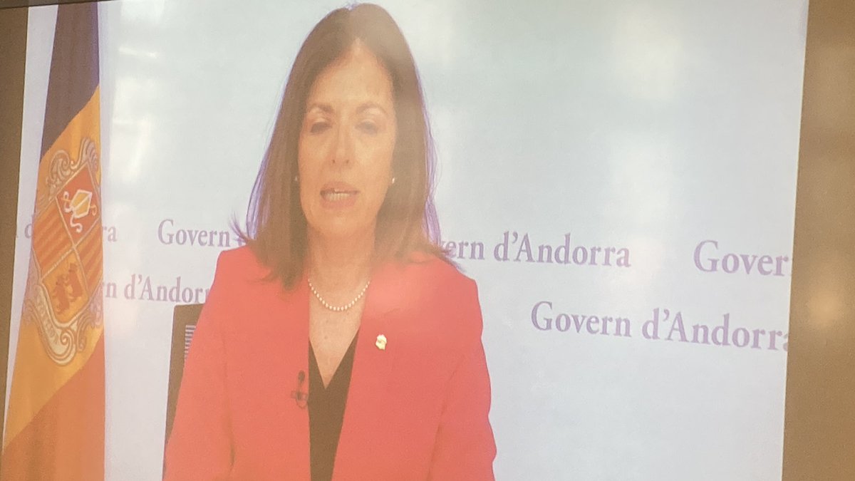I tanquem amb <a href="/LandryRiba/">landry riba</a> i <a href="/ImmaTorFaus/">Imma Tor Faus</a> 
<a href="/GovernAndorra/">Govern d'Andorra</a>