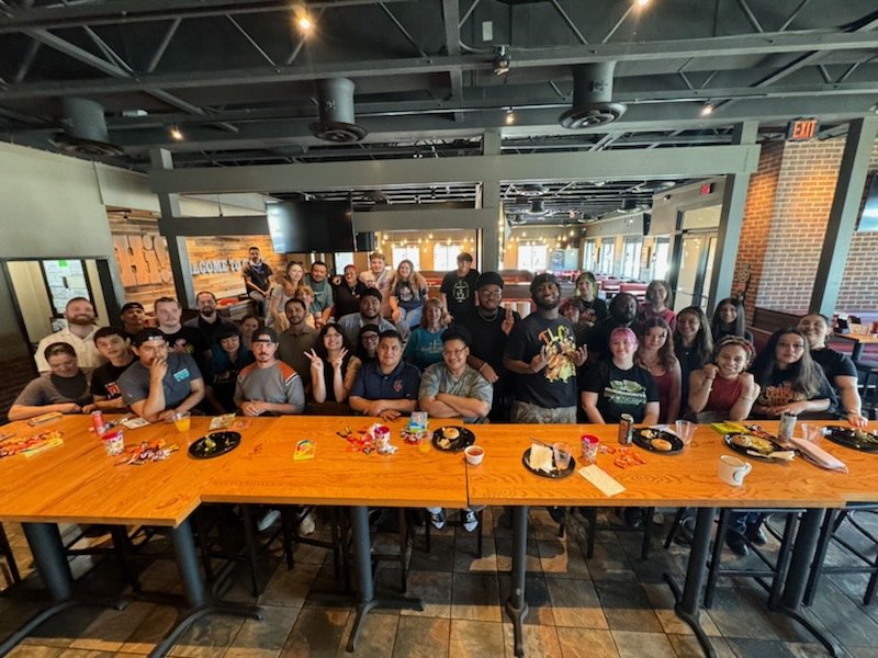 NikkilovesL's tweet image. Great #ATTM at #ChilisBedford,  our team is aligned that Every Guest Is Our Guest, special Ty to @allymo_tx Teresa &amp;amp; Jeremy Linker for coming and showing Chilihead hospitality 💝🙏