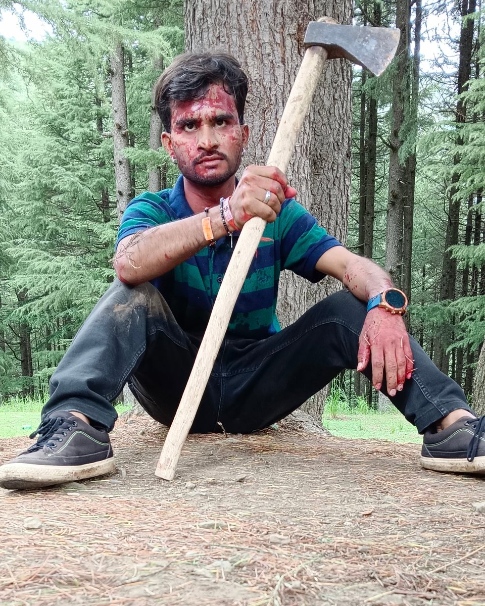 MasoorLal's tweet photo. Finally Shoot Complete #Recidivist Hindi Web series
Director. Balvinder Singh Parihar sir
Producer. Balli Sir
Dop. Sumit Jana Sir
Star cast. Balli, Masoor Lal, Soniya, Deepika, Mariyam, Danish, Sumit, Aasish, Sahil Love & Support ❤️🙏
#masoorlal #vishwnathkumarfilm
#Kashmir https://t.co/kr8yGR60NT