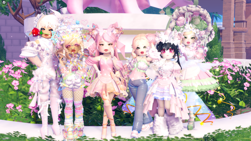 SerruNezzine's tweet photo. The prettiest group picture ever. I love u guys sm <333

@moshipitchy @Mid_dropling @h0urlyychar__ @Harlaqu1n @re11nnn_ https://t.co/7yoJDcZICN