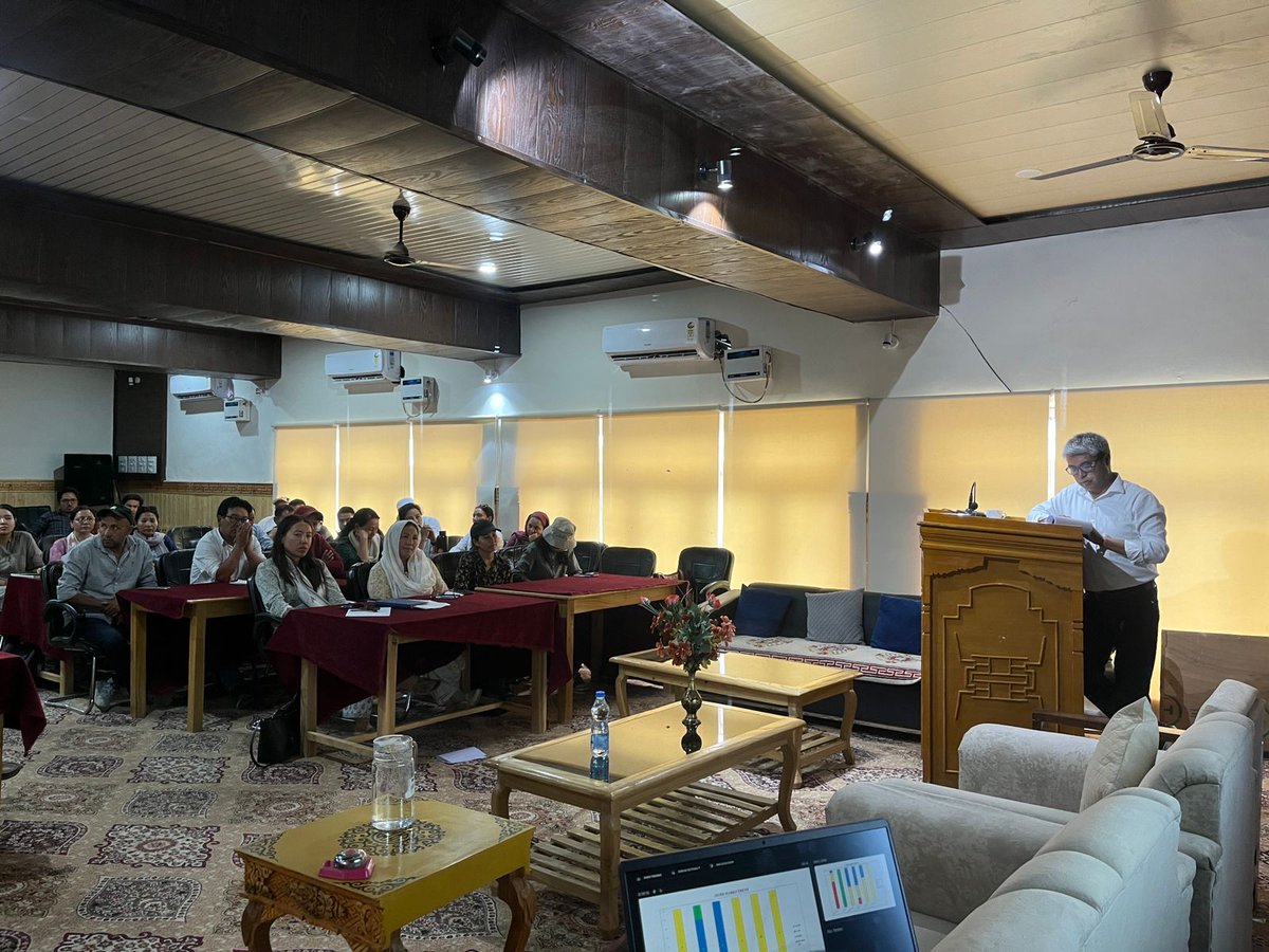 Directorate of 𝗦chool 𝗘ducation, 𝗟𝗮𝗱𝗮𝗸𝗵 tweet media