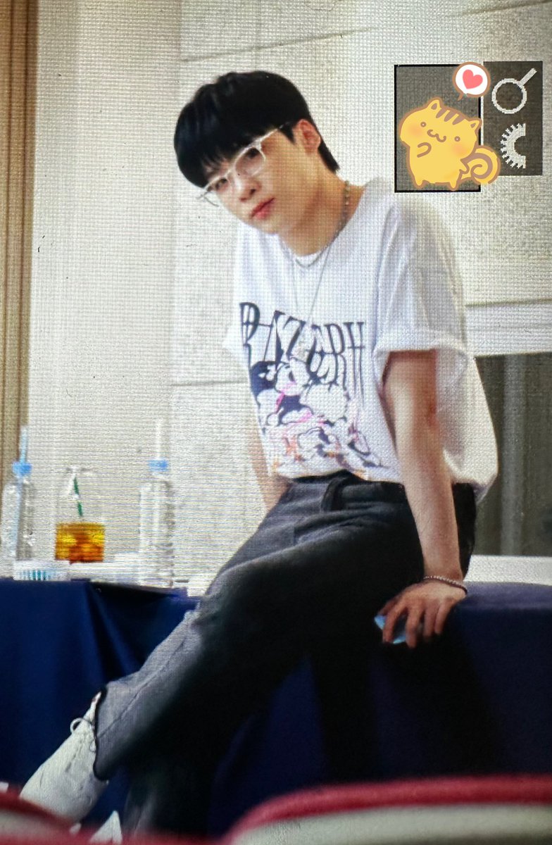240817 샤론홀

캐자님🤴🏻봐서 너무 행복했음🥺
<a href="/McndOfficial_/">MCND_official</a> #MCND #Castle_J
#캐슬제이 #손성준 #성준 #킹_슬제이
#엠씨엔디 #아뜨뜨뜨