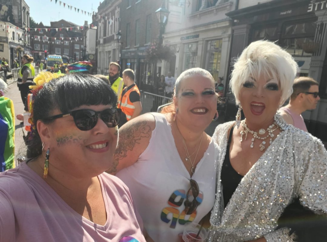 Emma Parry tweet media