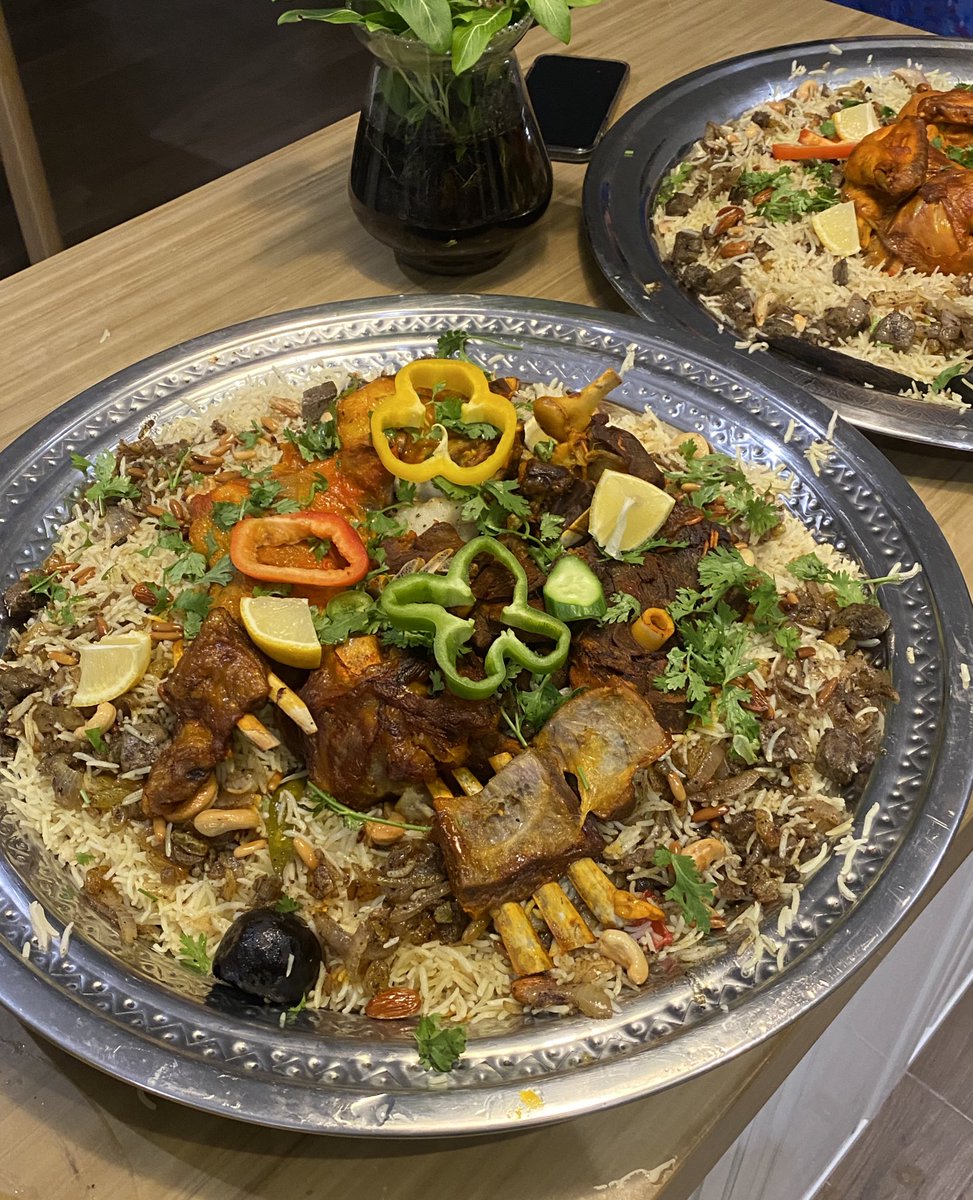 heplantslover's tweet photo. نبذة بسيطة من اشياء كثيرة أمي تسويها وتبدع فيها، والله شغلها كلله شكل وطعم ويبيض الوجه ويواجه 
إذا عندكم مناسبات او عزايم لا تترددون بالطلب من ام سلمان وماجاكم بوجهي🙏🏻
حساب الانستقرام: https://t.co/2atRZcTelX 
رقم الواتس للتواصل: 0590745674 https://t.co/D9YFCpGxrB