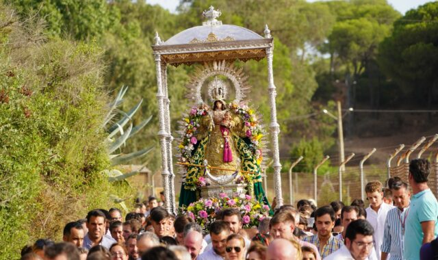 Moguer se Prepara para el Traslado de su Patrona hacia la Parroquia en la Antesala de la Velada de Montemayor
