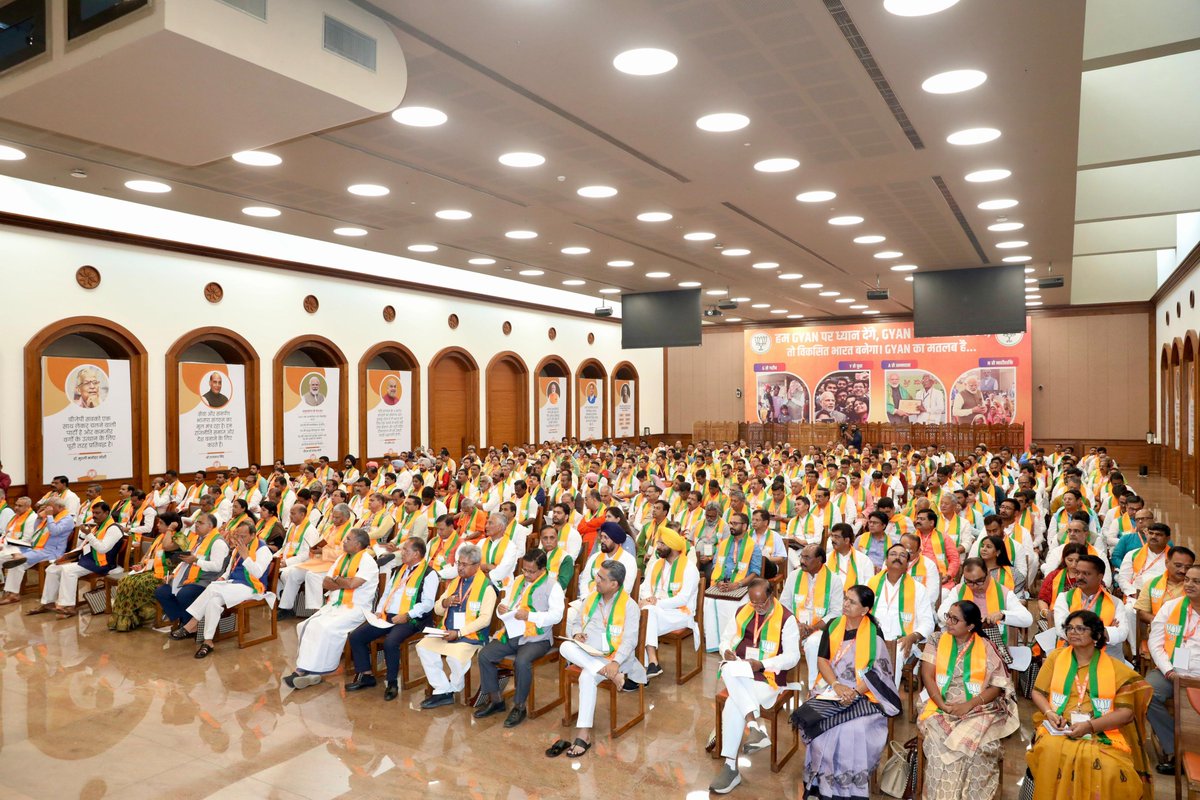Presided over the BJP National Membership Campaign-2024 workshop at BJP headquarters in New Delhi today.

The campaign, set to launch on September 1st, aims to enroll over 100 million individuals as members of the Bharatiya Janata Party. Membership will be accessible through four