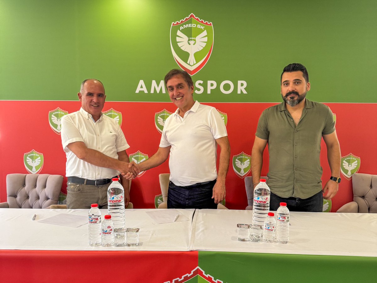 Amedspor olarak 2024-2025 sezonunda Binpınar Su ile kadın takımı forma kol sponsorluğu anlaşması yapmış bulunmaktayız!

Bu işbirliği ile birlikte, takımımızın gücüne güç katarken, siz değerli taraftarlarımızla birlikte yeni başarılara imza atmayı hedefliyoruz.

Amedspor’un