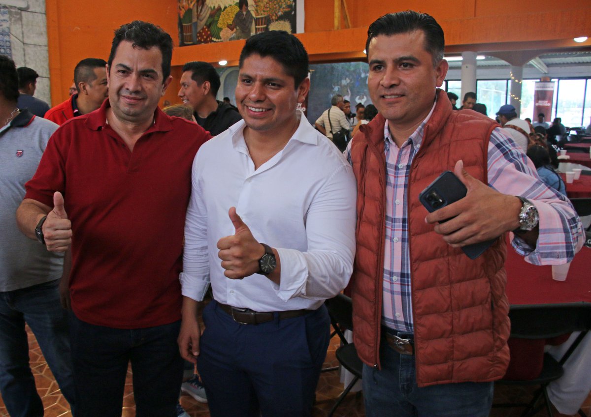 InteractivoPue_'s tweet image. #BOLETÍN 📄 || En los #foros ciudadanos reflejamos los sentimientos del pueblo: Omar Muñoz (@omarmunooz)

Más información 👇🏻:

facebook.com/share/p/YwswzA…