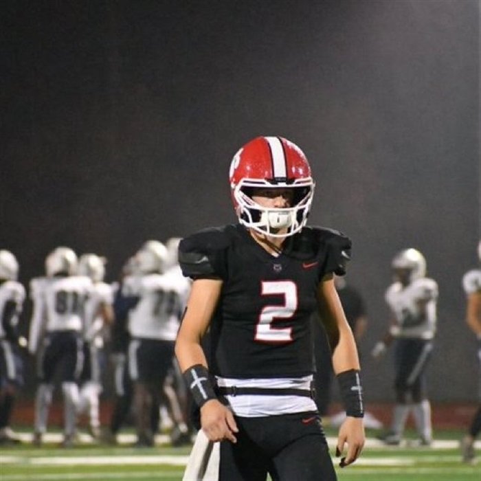 MJakeWest's tweet photo. This guy is a P4 recruit if I've ever seen one. @TrueloveTy balled OUT last night vs a very good White County defense. Idk the final stats, but 6 total TDs and over 250 yards JUST on the scoring plays. Rabun County has another blue chip quarterback. https://t.co/YzP3egFG5u