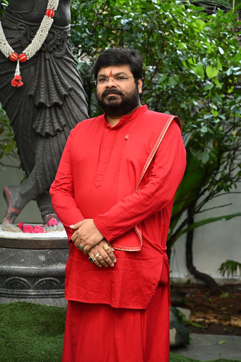 VertigoWarrior's tweet image. A movie based on Shri Krishna wins at the #NationalFilmAwards but mainstream media is silent. Why?

News about #Karthikeya2, which brilliantly explained the bond between Sanatan Dharm &amp;amp; Science, is seemingly being suppressed by the media

If such films are ignored, how will other…