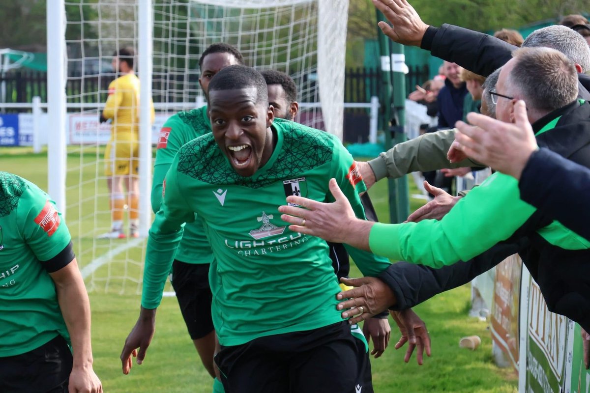 TheSportsman's tweet photo. Two seasons ago, Ade Adeyemo was playing for @CrayValleyPM in Isthmian South East Division. 

In 23/24 he joined @crawleytown and helped them earn promotion against all odds from League Two. 

Today he's just scored an 87th minute winner in League One. 

What a journey for the 26 year-old forward 😍

#TownTeamTogether | #EFL