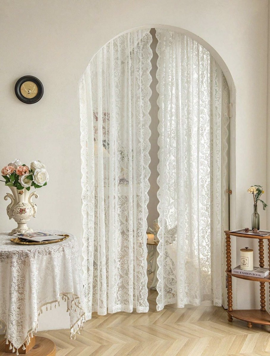 imarealdolltho's tweet photo. ليش انتهت موضة الستاير على الابواب؟ اكثر شيء cozy ويعطي دفء للمكان بشكل مو عادي https://t.co/uoYzxbRtpL