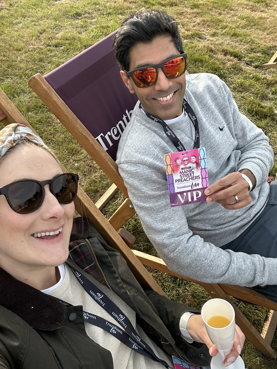 Lauren (@the_gas_lady) on Twitter photo Excited for the #manicstreetpreachers <a href="/TrenthamEstate/">Trentham Estate</a> <a href="/TrenthamLive/">Trentham Live</a> happy 8th anniversary Mr P Excited for the #manicstreetpreachers <a href="/TrenthamEstate/">Trentham Estate</a> <a href="/TrenthamLive/">Trentham Live</a> happy 8th anniversary Mr P