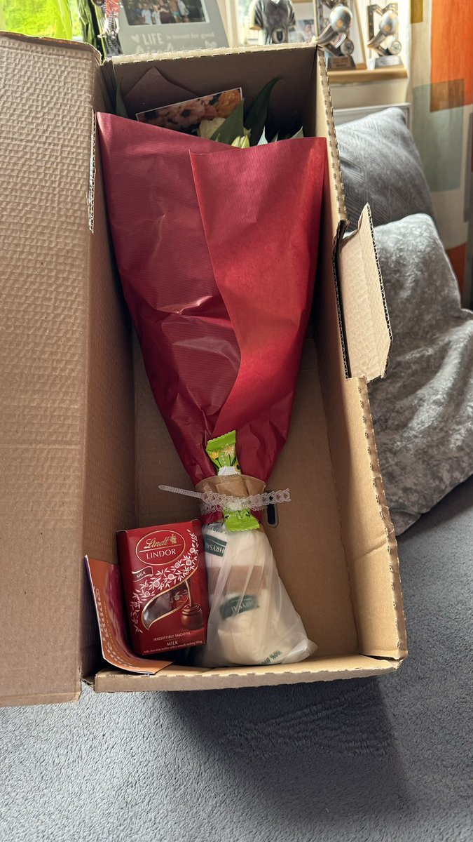 Mandy Evans tweet media