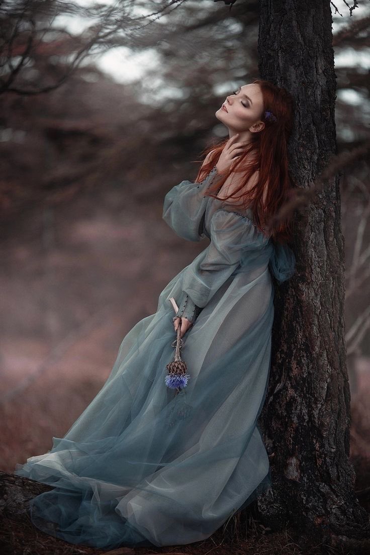 MidwestFantasy's tweet photo. I found myself
missing
inside the rays of light
and summer heat
begging for a lover
to come inside my lines
draw me in
create a me
heβs always envisioned
and let me dance
where his dreams
never fathomed
#Thurds #vssmystery
#loveletters #kinkroomprompt https://t.co/usemgIUjyl