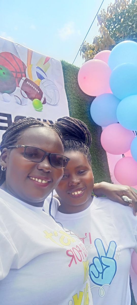 Patrickdobua's tweet photo. Supporting our children in school sports is crucial for their growth and well-being. Let's encourage their participation and be there to cheer them on! Parents, your involvement makes a difference. 🏅 Today we attended Dylan's sports day https://t.co/AGgwGQPwZX