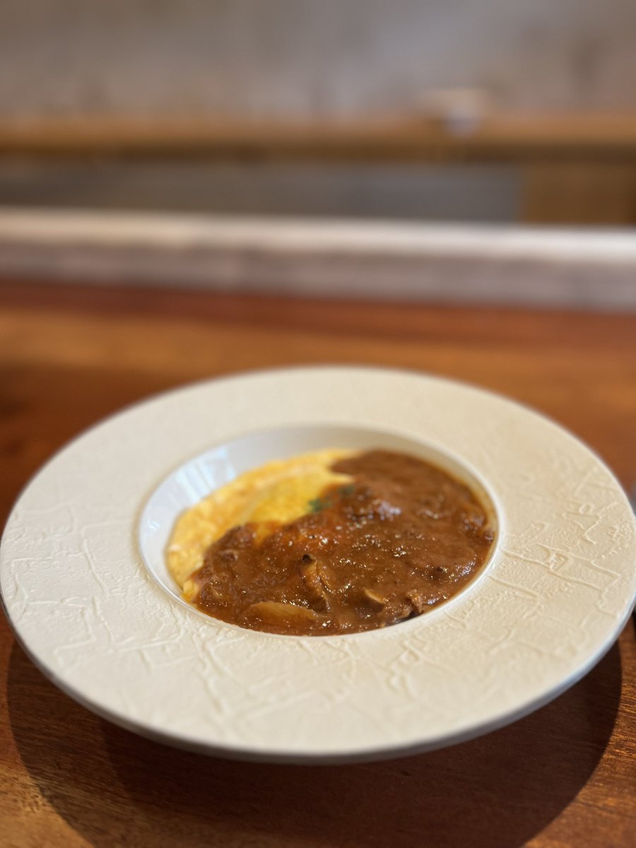 GJsb22's tweet photo. お盆出勤の時に後輩ちゃんと
中崎町にあるIL Terra(イルテラ)さんへ
ランチ🍽️
ふわとろオムライス💓

#中崎町ランチ
#ふわとろオムライス
#イルテラ https://t.co/PEKw4Ugf9k