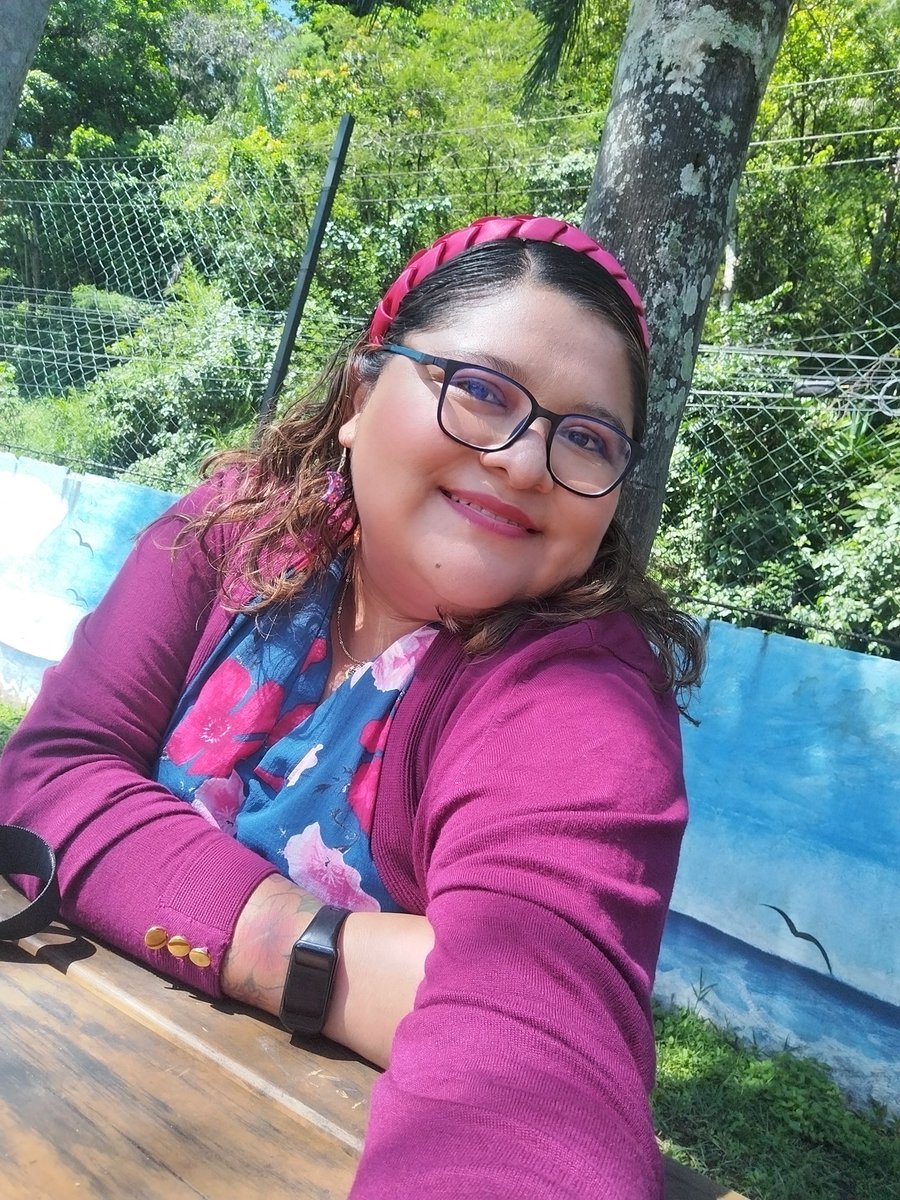 sofia_2891's tweet image. Amante de las escapadas de fin de semana, con chingo de trabajo en la semana pero la recompensa de paseo ya me está encantando 🚍🚐🧳🛤️🛣️ #Sonrie #Lavida #Viaje #Paseo #Paisajes #Naturaleza