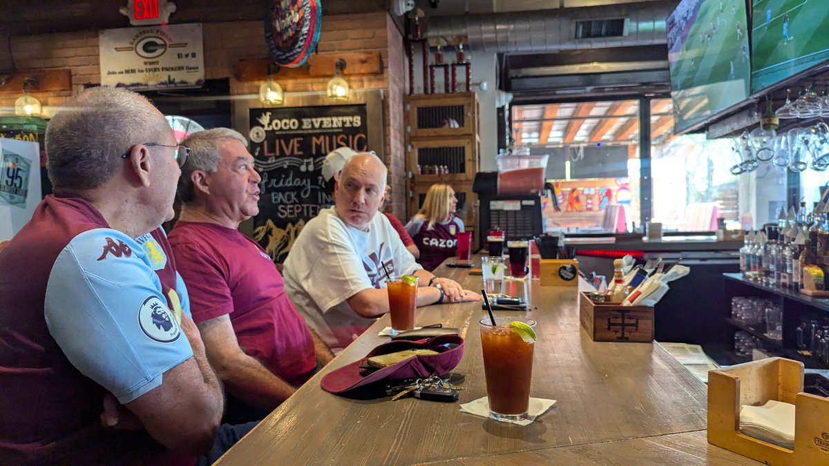 Aston Villa are back and so are we at <a href="/LocoPatronScott/">LocoPatronScottsdale</a> 🥰💜🩵 #UTV