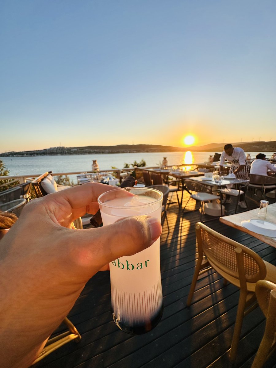 Döndük yine kürkçü dükkanına.. Cumartesi gecesi başlasın🥂