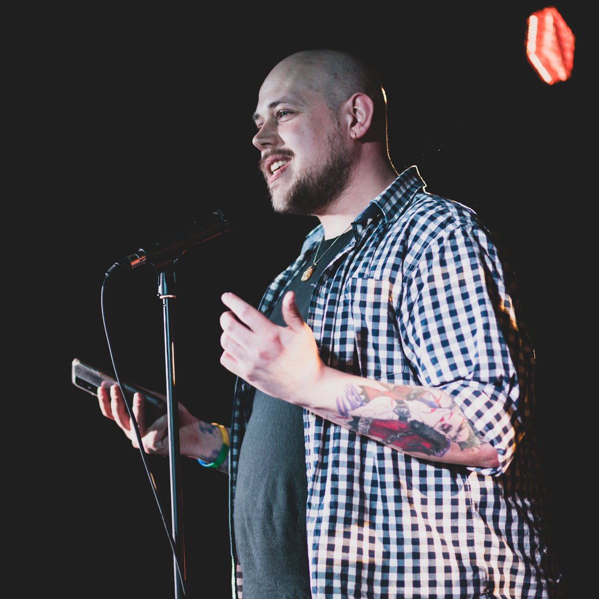 #NewProfilePic #poet #writer 
Photo by the amazing <a href="/ThePaulStringer/">ThePaulStringer</a> ✨️