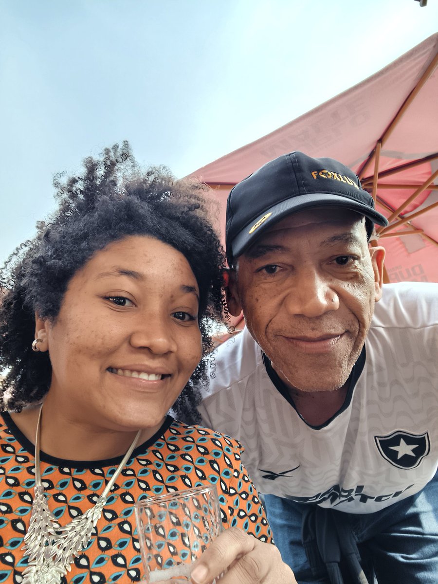 lzfnsk's tweet image. Uma estrela solitária.... #papai