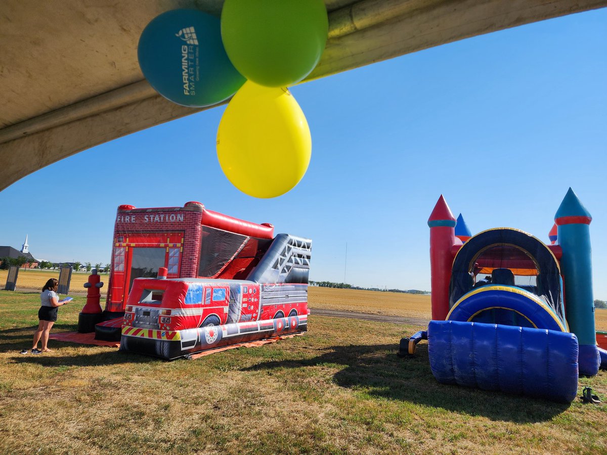 FarmingSmarter's tweet photo. The farm is open for #OFD24!! Come join us for an afternoon of fun and learning.
Stop by soon for our morning crop tour at 11am! https://t.co/ufsJ4Qw5yd