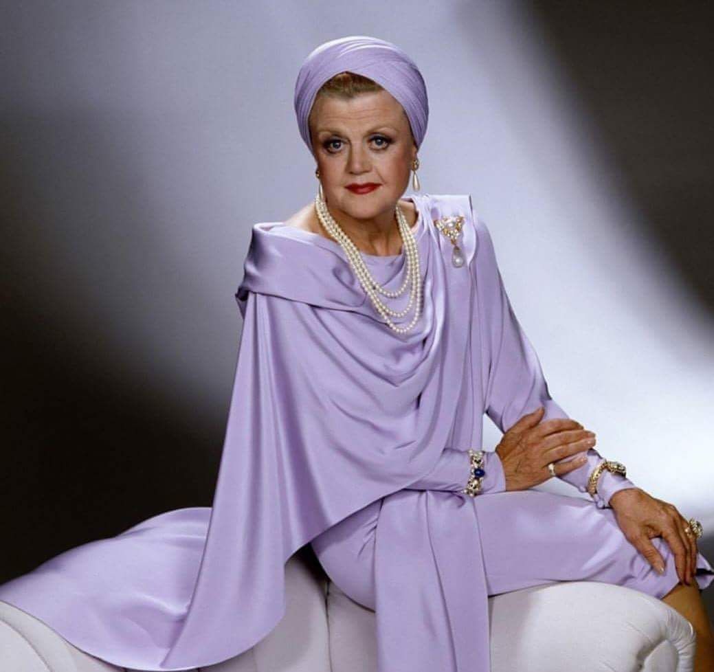 Remembering Dame Angela Lansbury 🇺🇦 tweet media