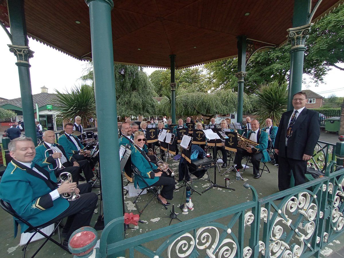 Summerbridge Band tweet media