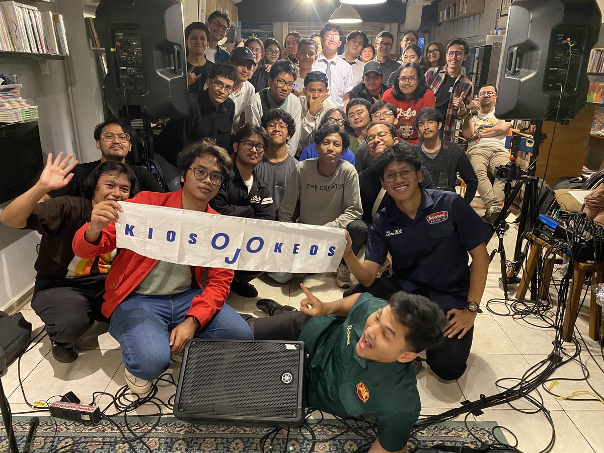 Erratic Moody tweet media