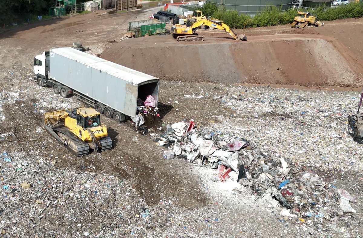 StopTheStinkTV tweet media