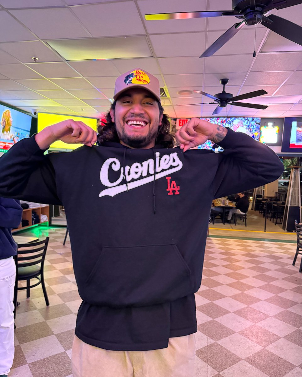 Cronies Sports Grill tweet media