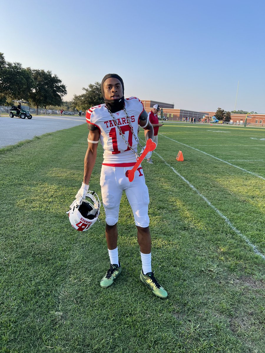 CoachGrant_THS's tweet image. ‼️DEFENSIVE DOMINANCE‼️

@FootballTavares showed up defensively last night forcing 🖐🏻 turnovers, including a scoop and score &amp;amp; a pick 6! @JamarcusPugh x2 @KylanDoster @ArtaviusR2026 @NotAriBentley

@CenFLAPreps @Preps352 @DanLaForestFB @kcoppola2016 @bighitslive @Andy_Villamarzo