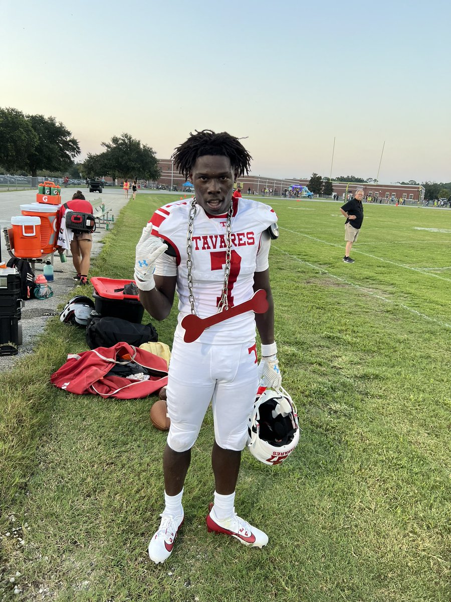 CoachGrant_THS's tweet image. ‼️DEFENSIVE DOMINANCE‼️

@FootballTavares showed up defensively last night forcing 🖐🏻 turnovers, including a scoop and score &amp;amp; a pick 6! @JamarcusPugh x2 @KylanDoster @ArtaviusR2026 @NotAriBentley

@CenFLAPreps @Preps352 @DanLaForestFB @kcoppola2016 @bighitslive @Andy_Villamarzo